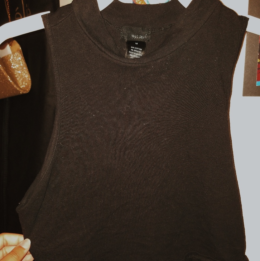 Black halter crop top